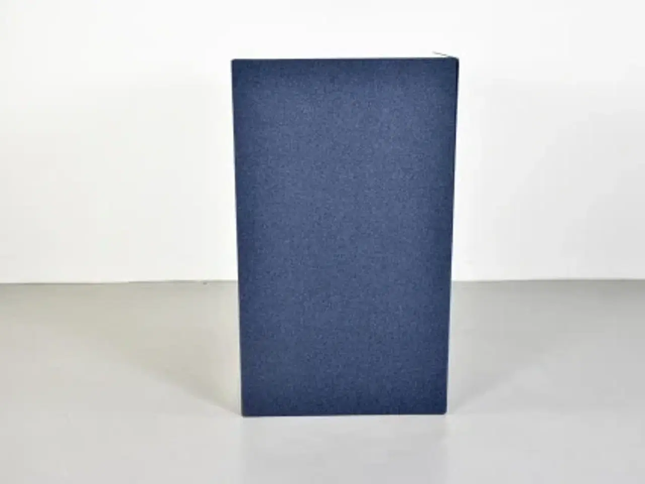 Billede 2 - Abstracta lyddæmpende vægboks i blå, væghængt i højre side