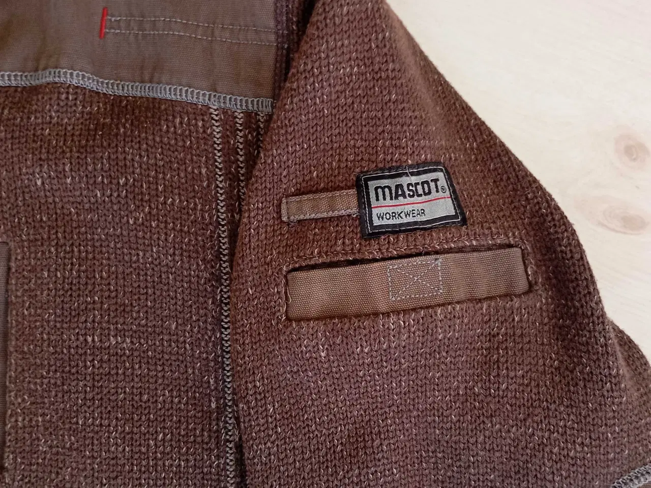 Billede 4 - Strik jakke. Mascot jakke. Str. M