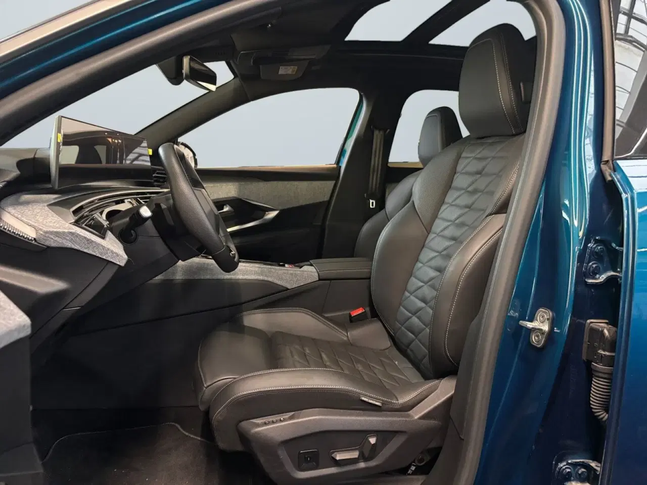 Billede 4 - Peugeot e-3008 77 GT Pack