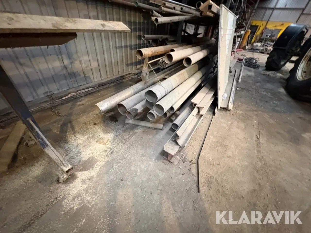 Billede 9 - Stålreoler med indhold 6 styk