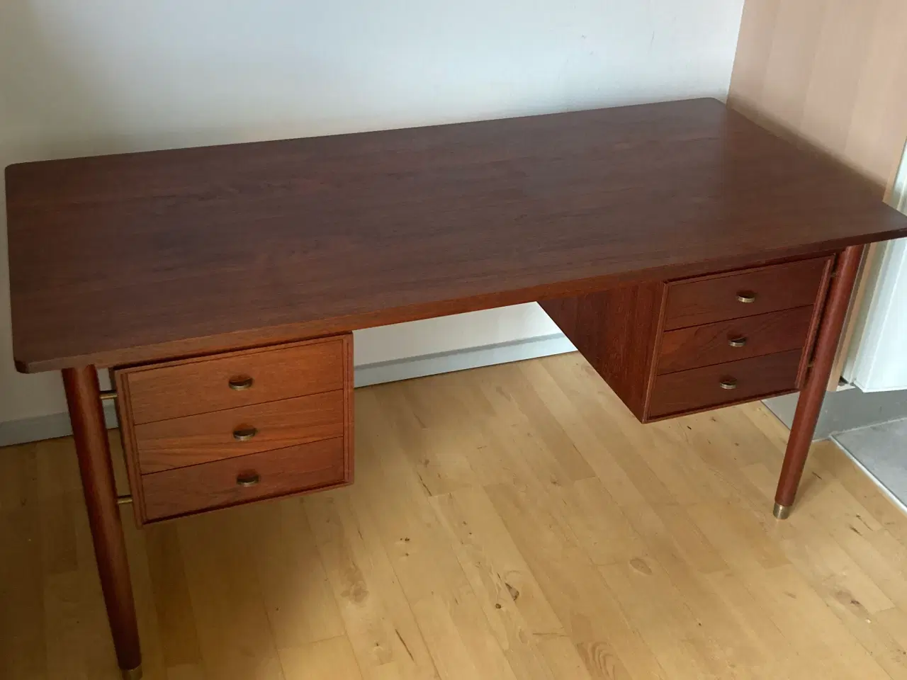 Billede 6 - Skrivebord i palisander med stol