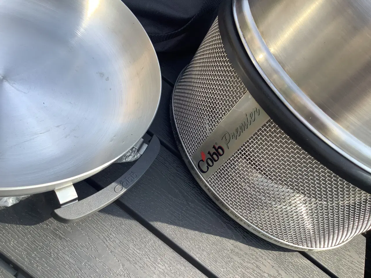 Billede 4 -  COBB grill med tilbehør 