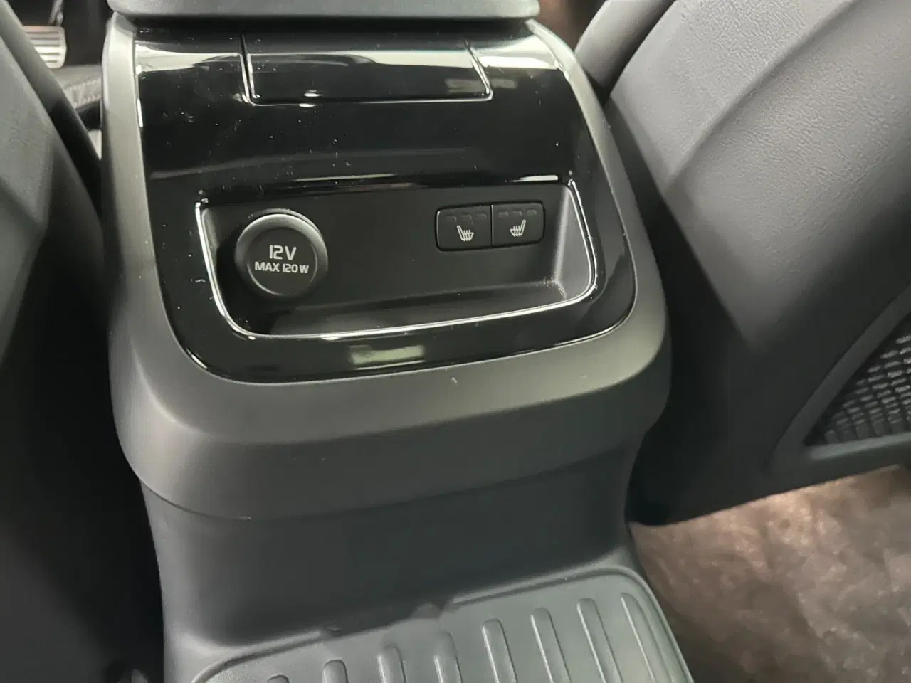 Billede 13 - Volvo V60 2,0 T8 ReCharge R-Design aut. AWD
