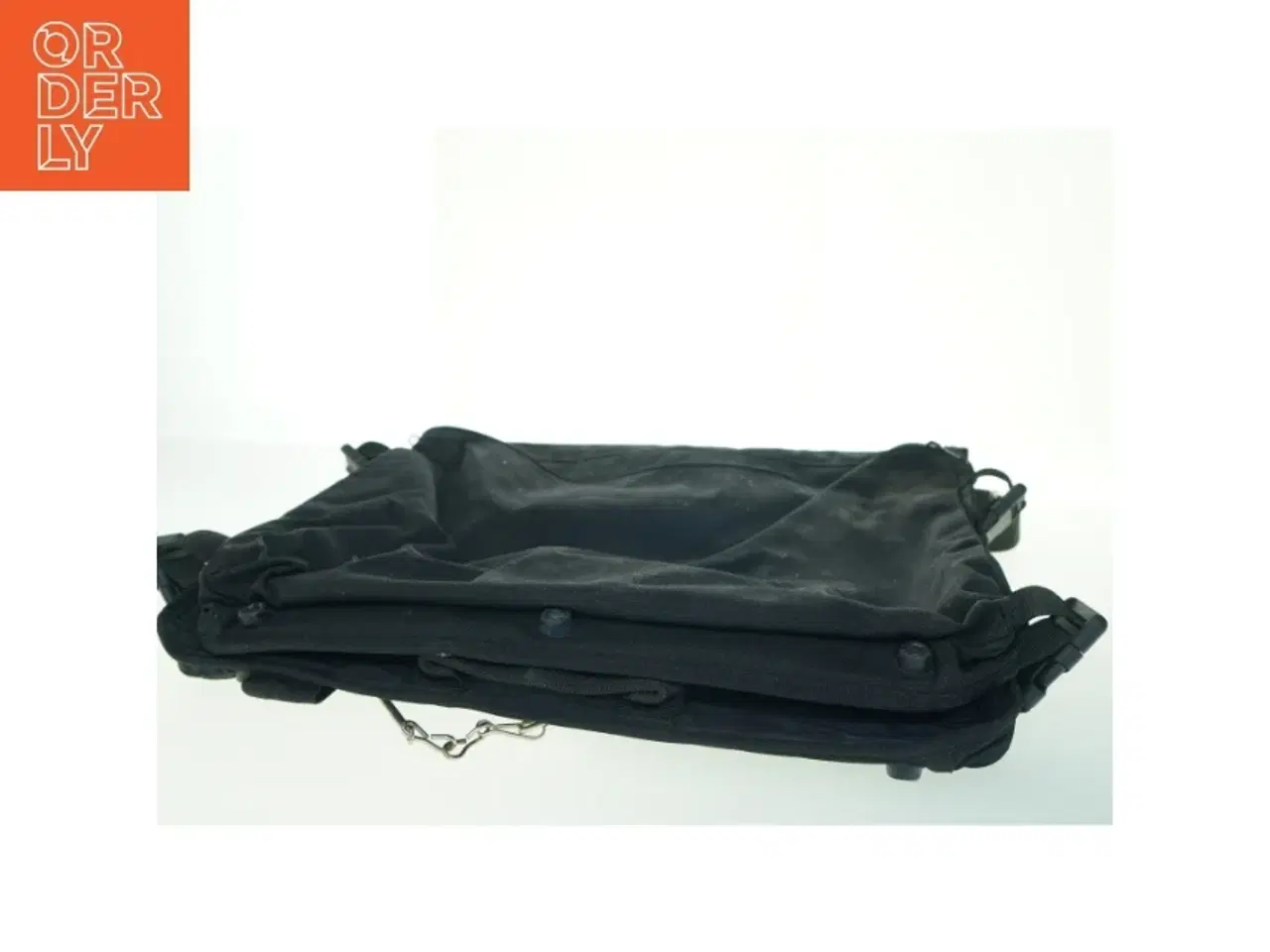Billede 4 - Sort rejsetaske med hjul (str. 60x40 cm)