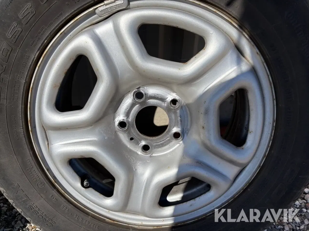 Billede 10 - Fælge med dæk Dacia Dyster 4 styk