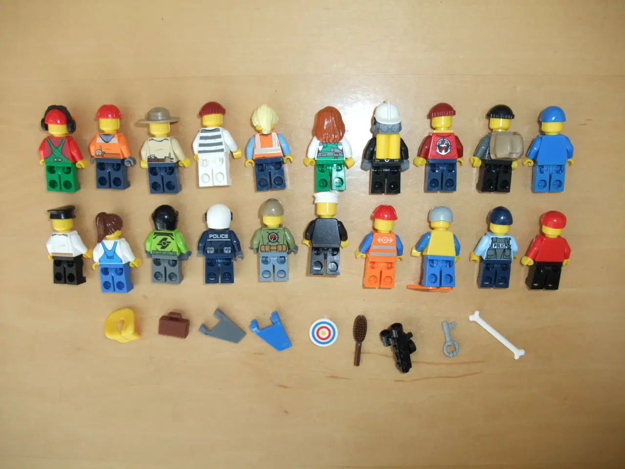 Billede 4 - Lego City Figurer+Tilbehør