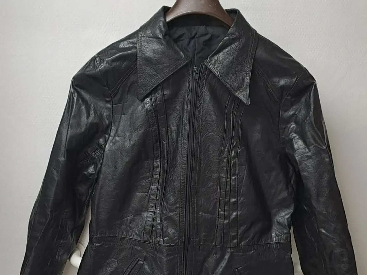 Billede 1 - Skindjakke i blødt skind 