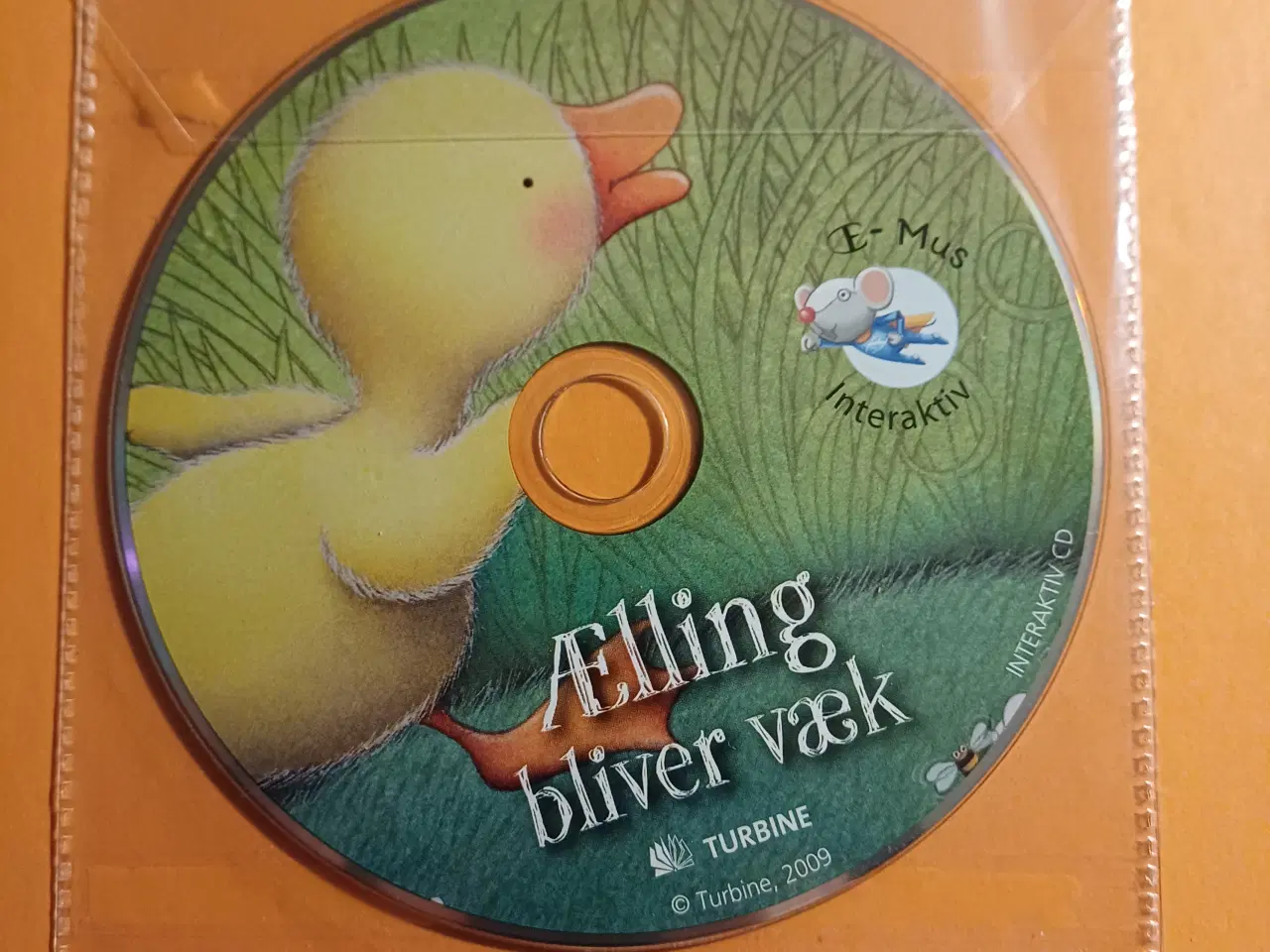 Billede 2 - Ælling bliver væk + CD - få historien læst op