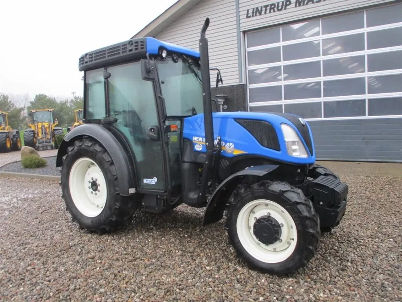 Billede 3 - New Holland T4.80 F SuperSteear med aircondition og koblingsfrit vendergear