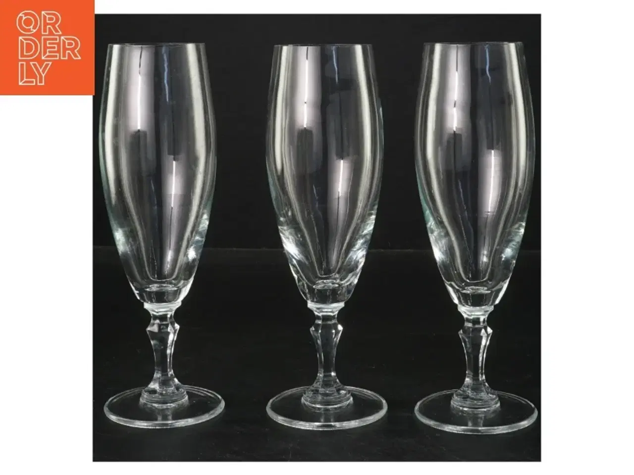 Billede 1 - Sæt af 3 champagneglas (str. 18,5x6 cm)