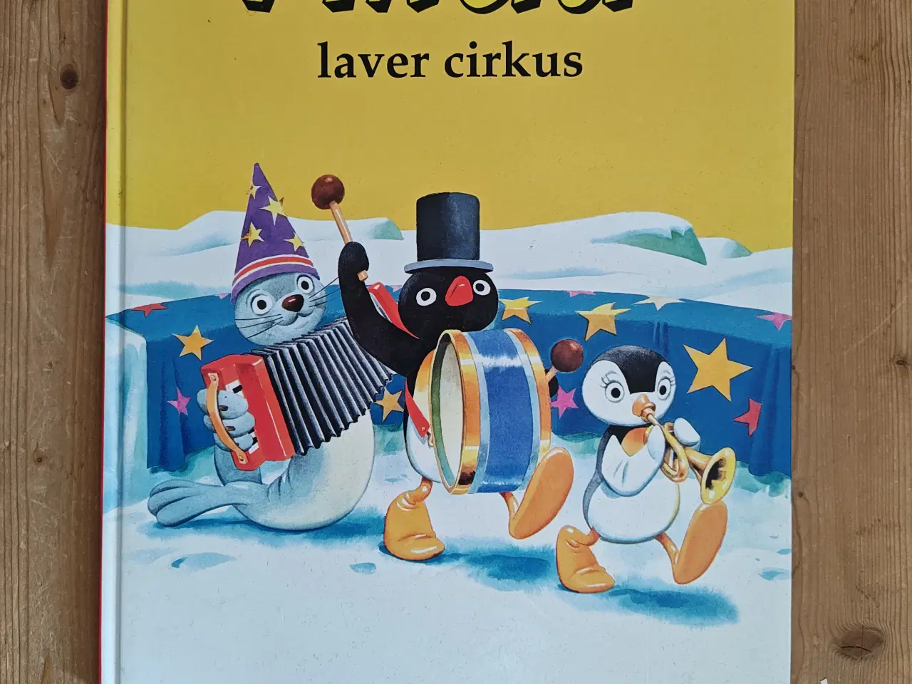 Billede 1 - Pingu laver Cirkus Bog