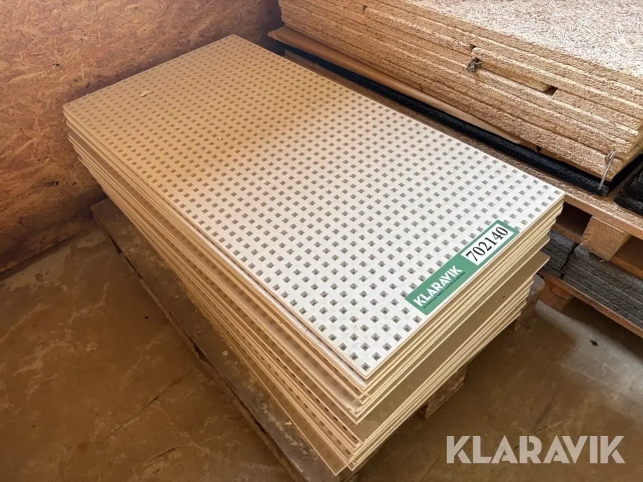 Billede 12 - Loftplader og gips-hejs 27 stk. gipsakustik og 23 stk. Troldtekt