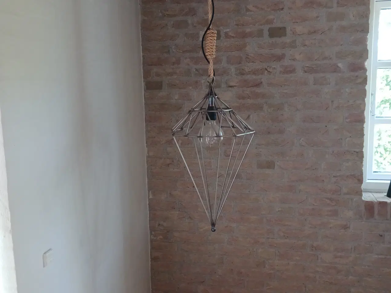 Billede 1 - Hygge lampe med glødepære.