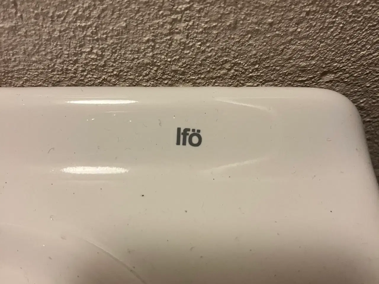 Billede 3 - IFÖ håndvask inkl. blandingsbatteri