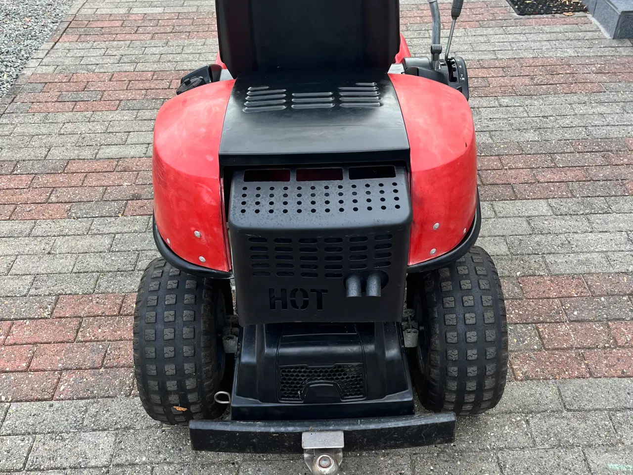 Billede 3 - Jonsered Havetraktor 
