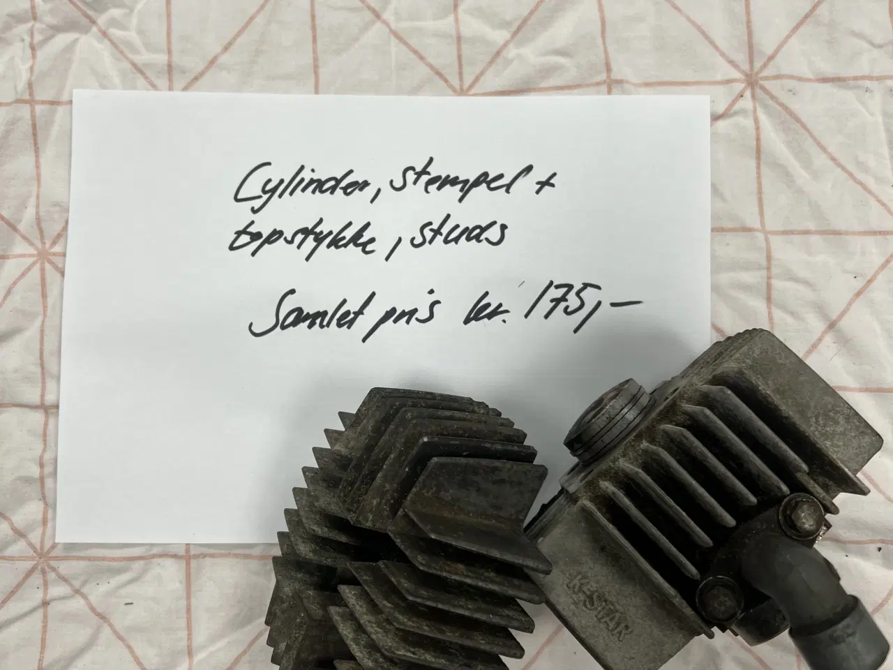 Billede 12 - Et lot Puch Maxi reservedele sælges – samlet pakke