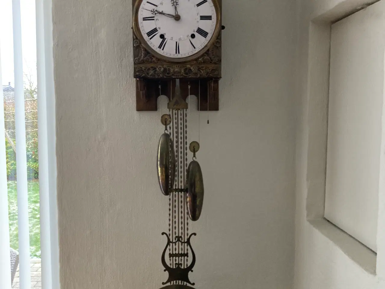 Billede 1 - Væg hængt stue ur 