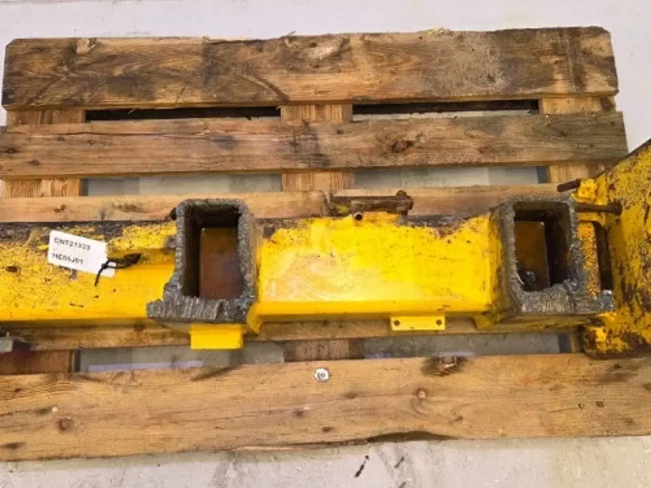 Billede 21 - New Holland LB115B Støtteben L. 87376353