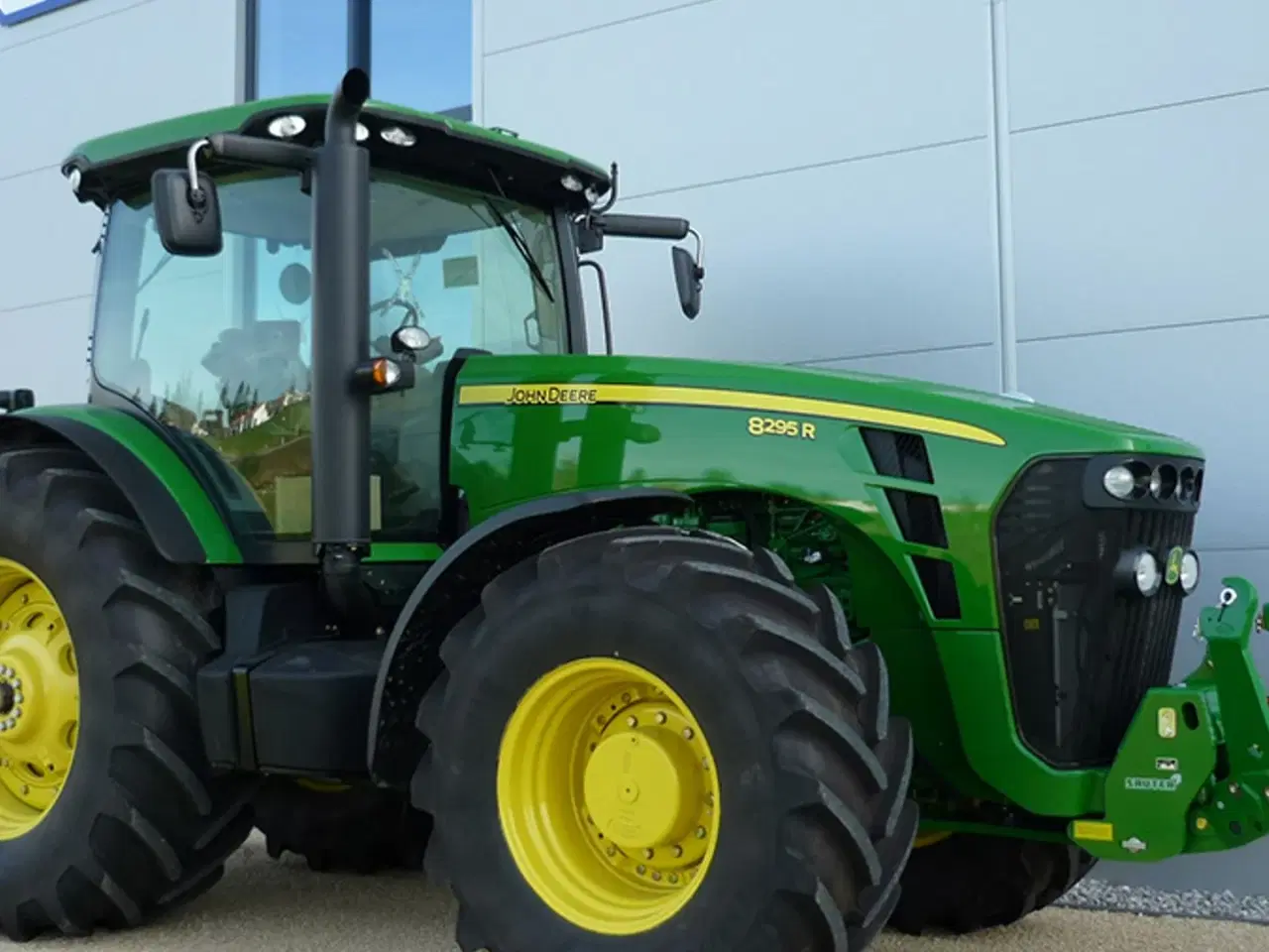 Billede 15 - Sauter Til John Deere Vi kan levere frontlifte til din John Deere traktor til en god pris.