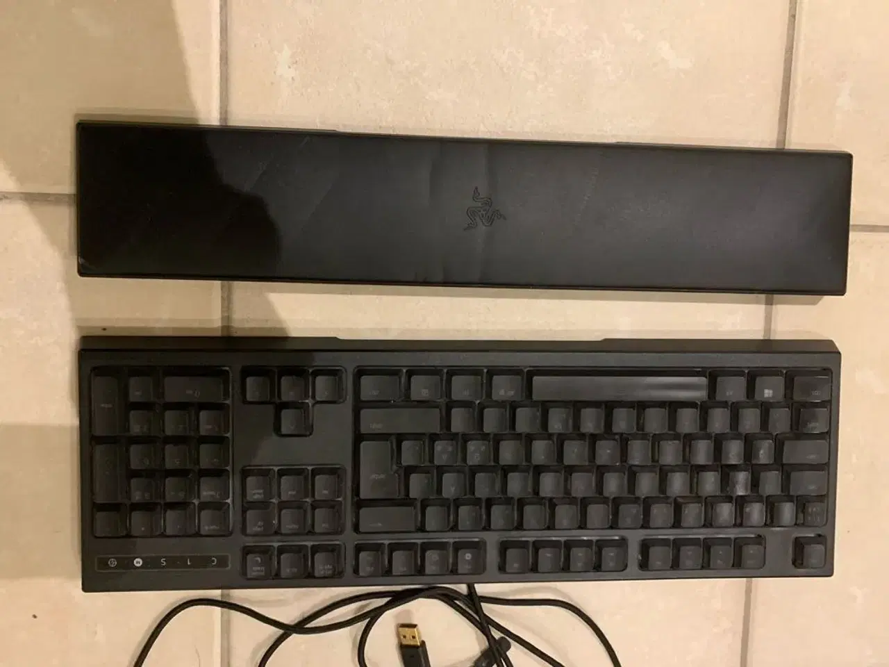 Billede 2 - Ornata Chroma tastatur med mus