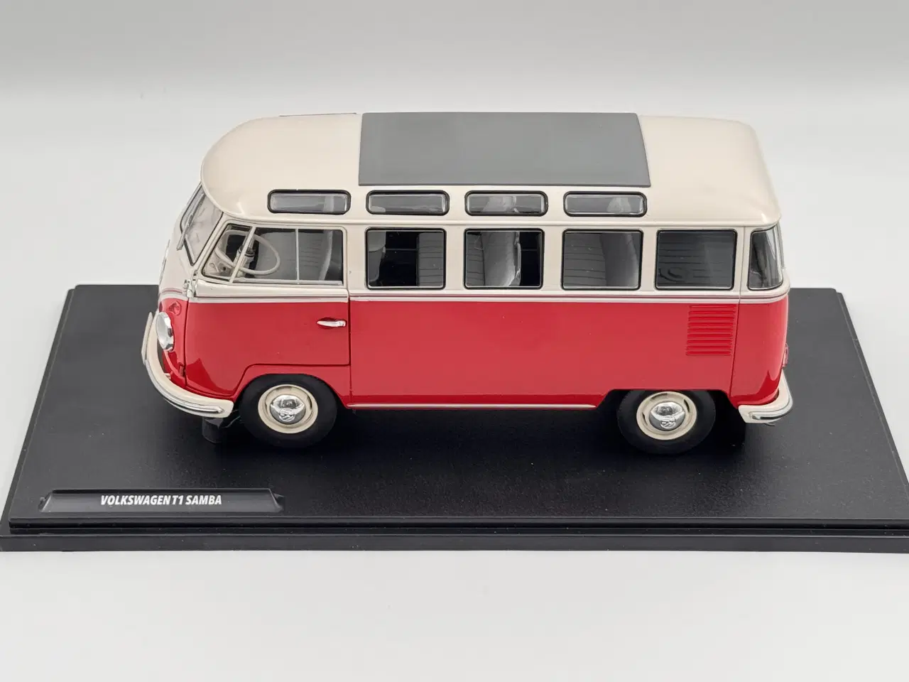 Billede 8 - 1962 VW T1 Samba Splitbus 1:18