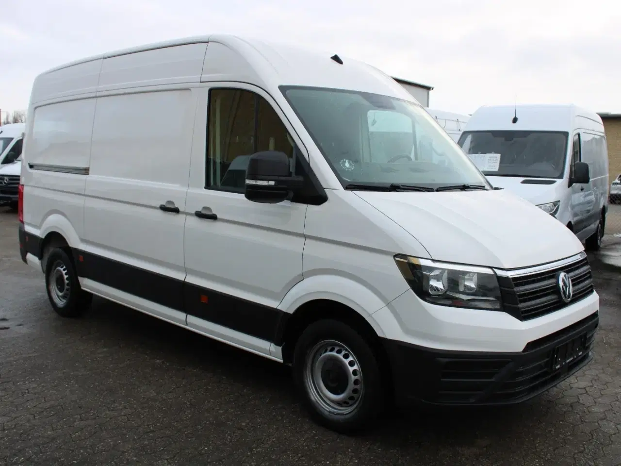 Billede 2 - VW Crafter 35 2,0 TDi 177 Kassevogn L3H2 aut.