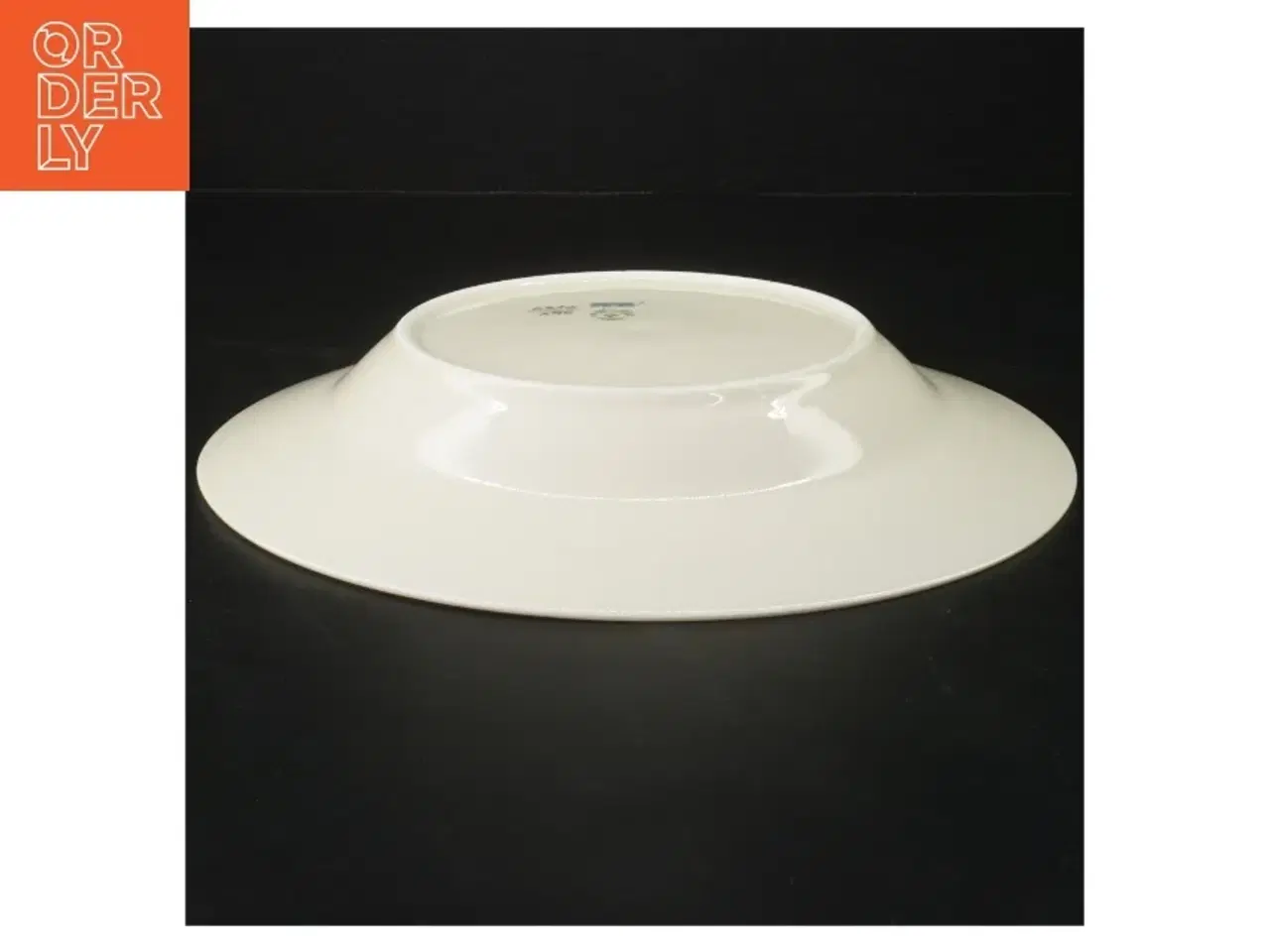 Billede 4 - Grøn Melodi.  Sæt af porcelænstallerkener med blomsterdesign fra Royal Copenhagen (str. Ø. 24,5 cm)