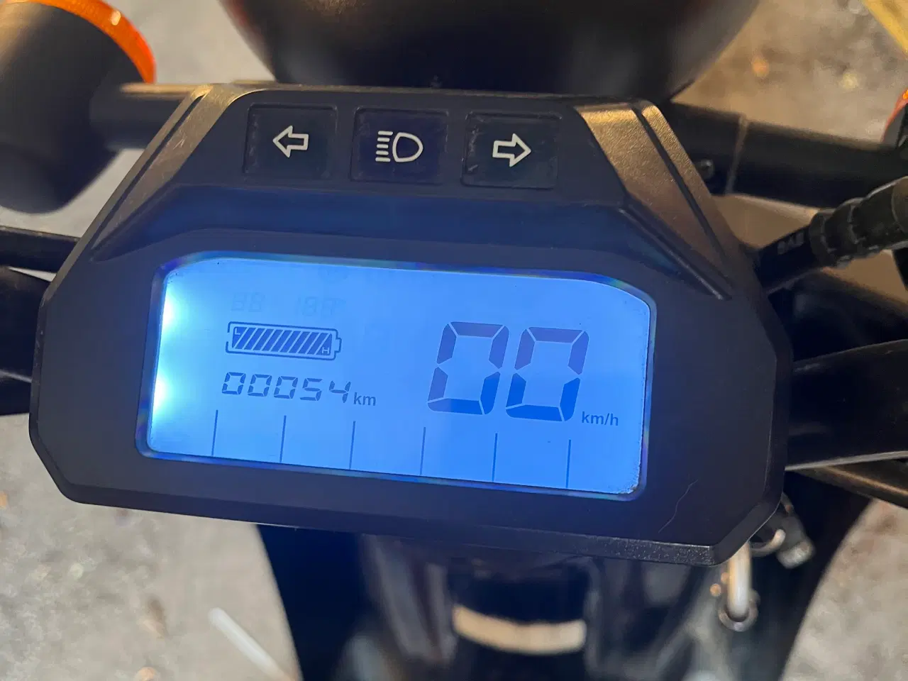 Billede 2 - VGA vax elscooter 30 km/t