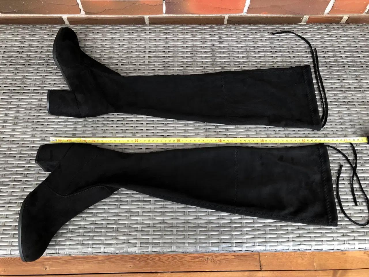 Billede 1 - Nye sorte Over Knee støvler str. 40