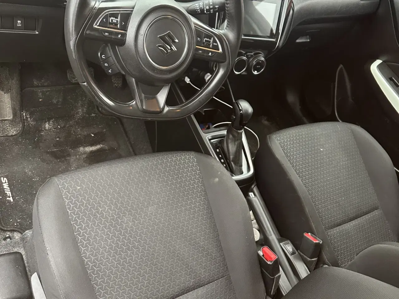 Billede 8 - Suzuki Swift 1.2 fra 2017 med automatgear