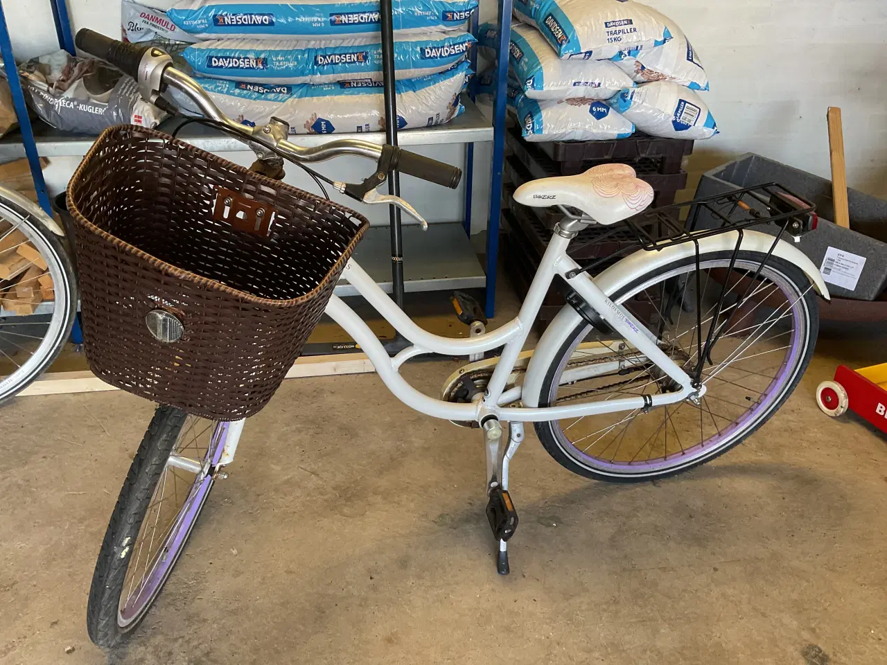 Billede 3 - Kildemoes pigecykel med 7 gear sælges.