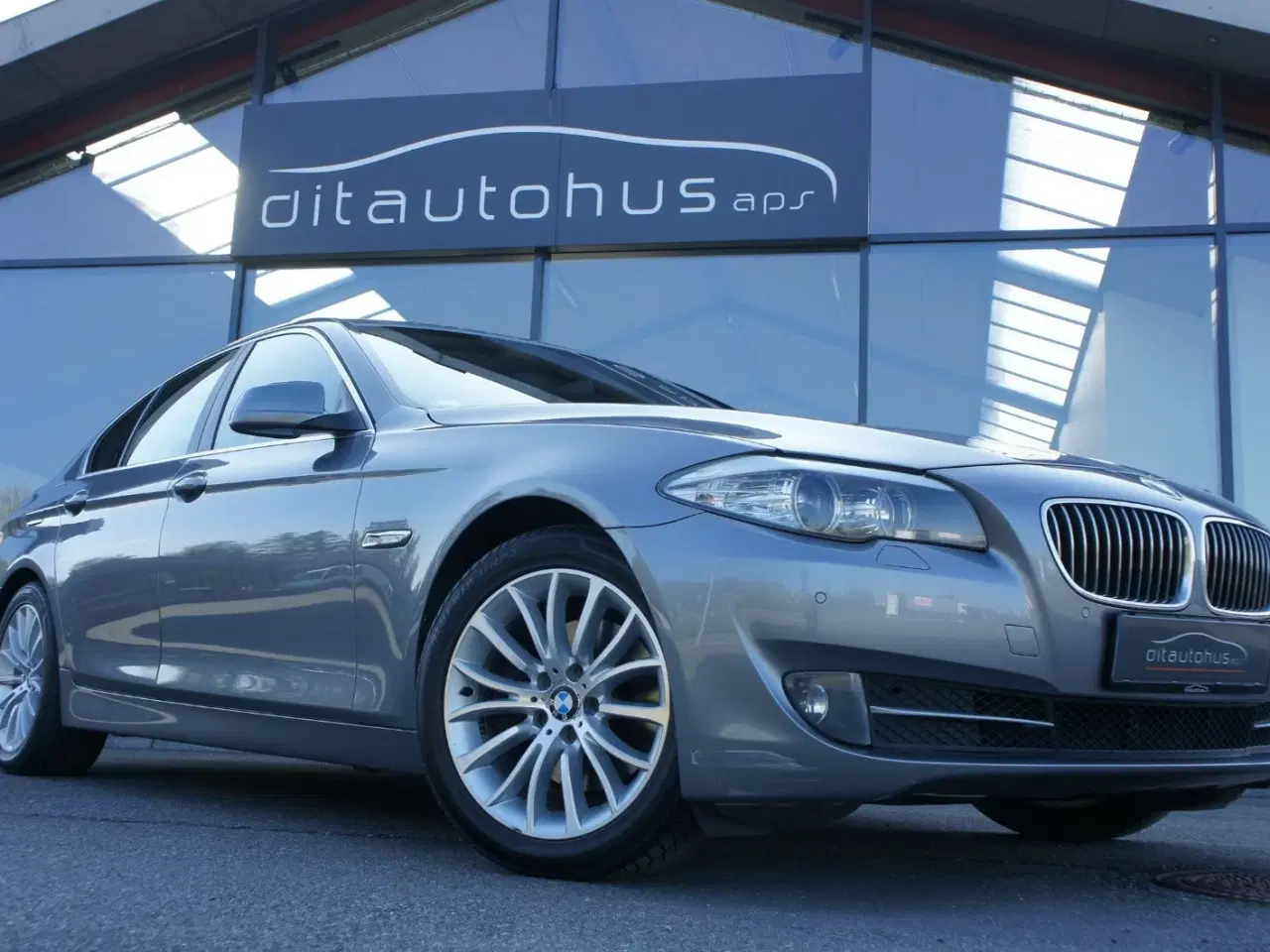 Billede 2 - BMW 523i 3,0 aut.