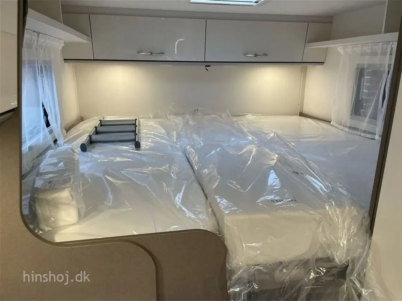 Billede 9 - 2024 - Etrusco V 6.8 SR Complete Sel.   Etrusco V 6.8 SR – Super Lækker Van fra Italienske Etrusco by Hymer