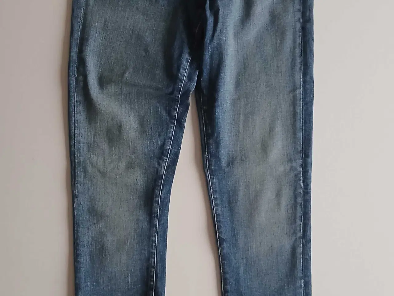 Billede 2 - Jeans. Vero Moda. M-34