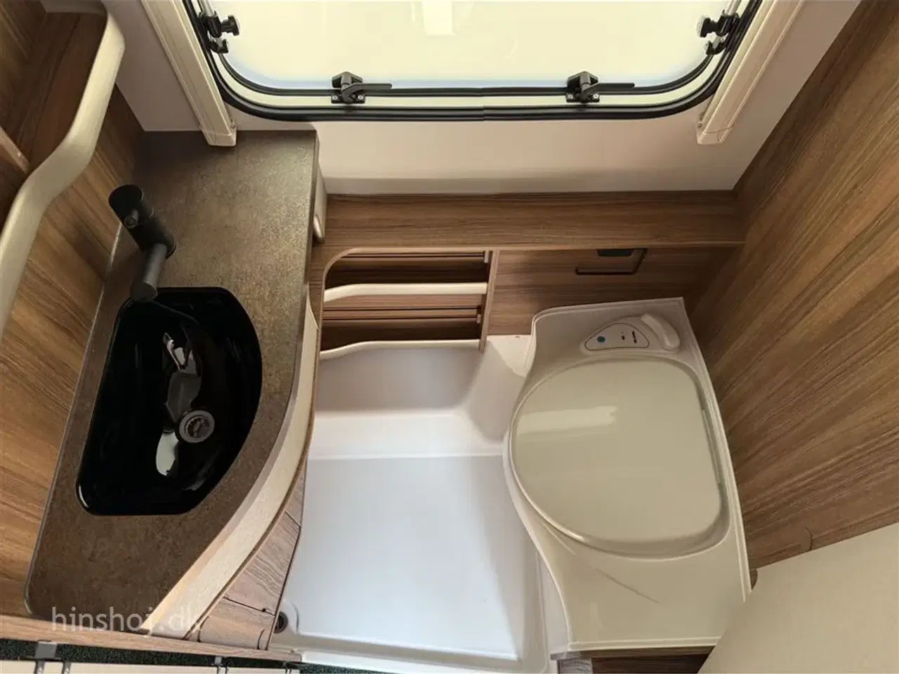 Billede 5 - 2023 - Eriba Touring 542 Legend   Næsten ny Eriba Touring 542 med XT mover, markise, cykelholder fra Hinshøj Caravan