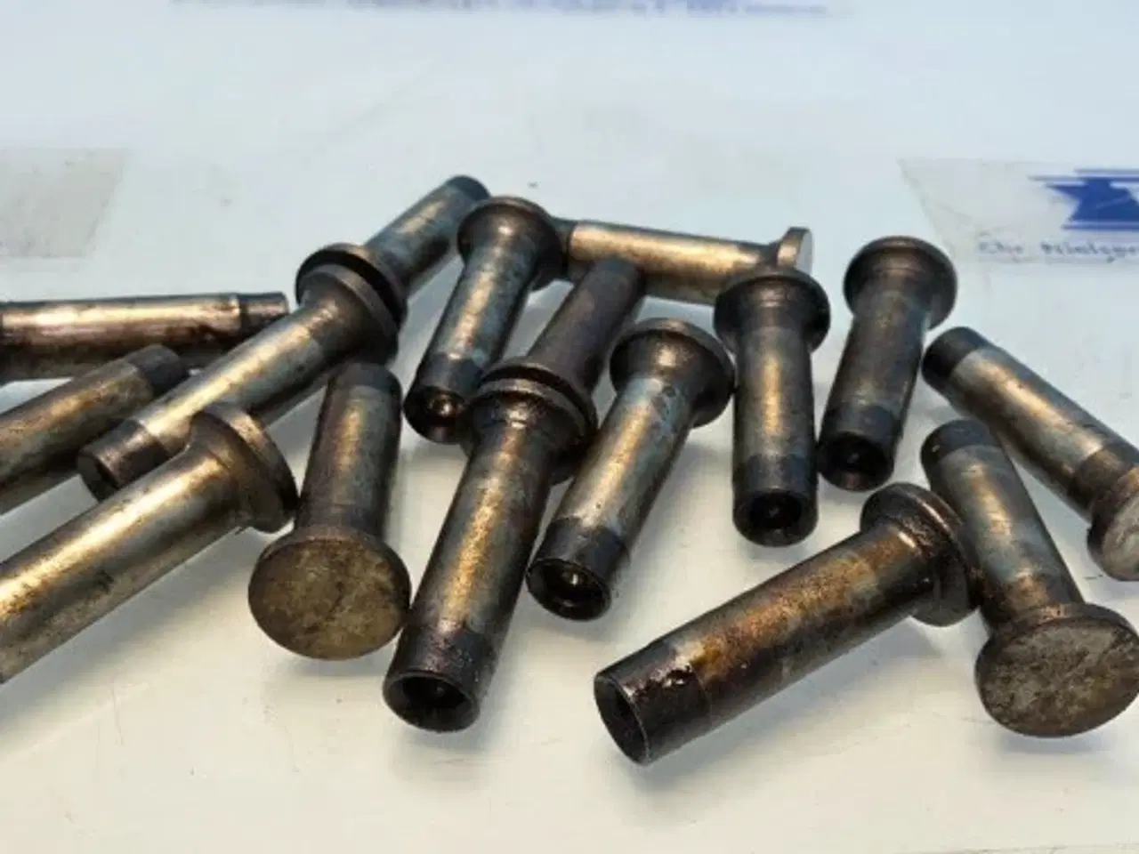 Billede 13 - Perkins 4.248 Afstandsstykke