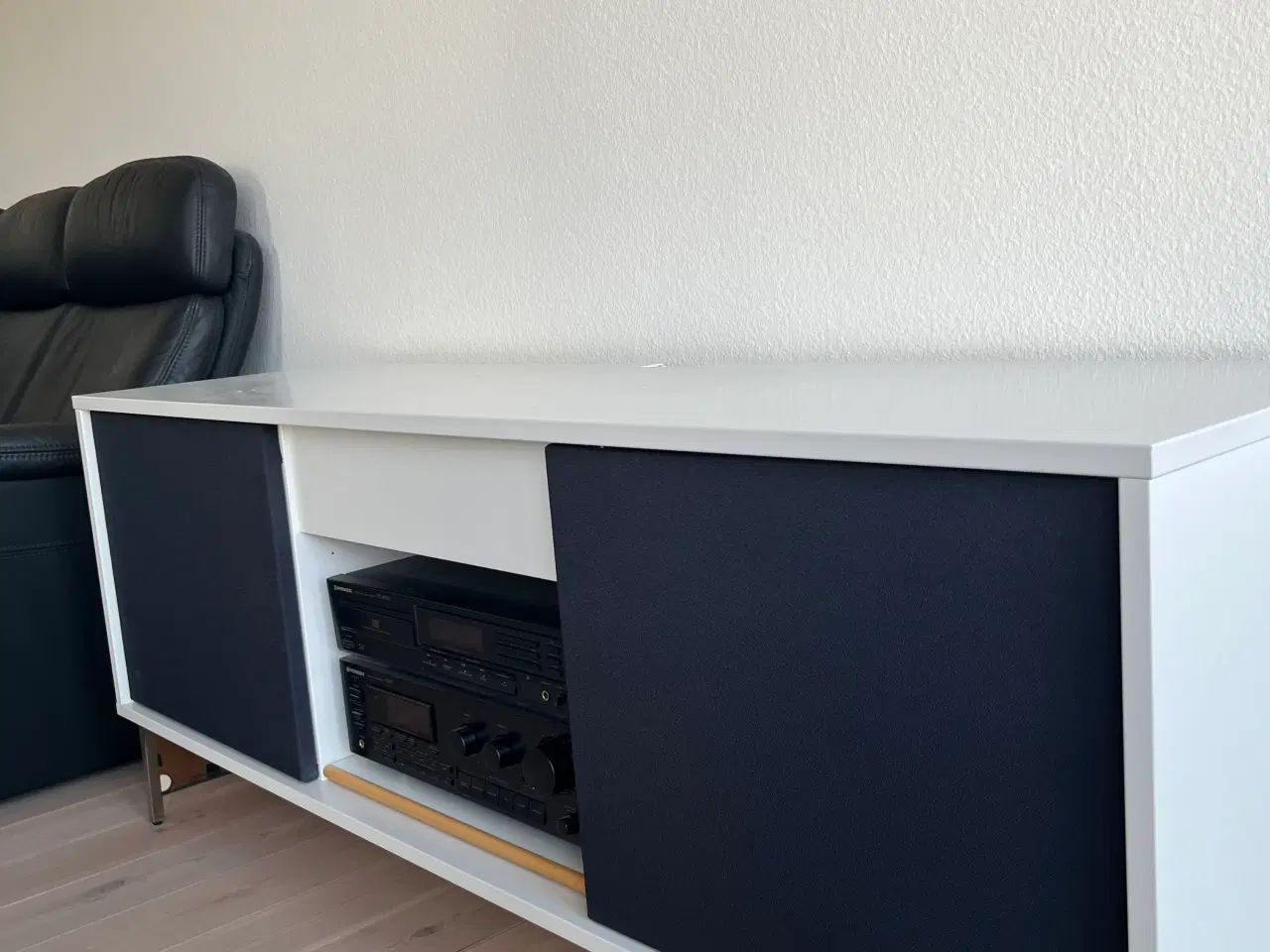 Billede 2 - TV møbel