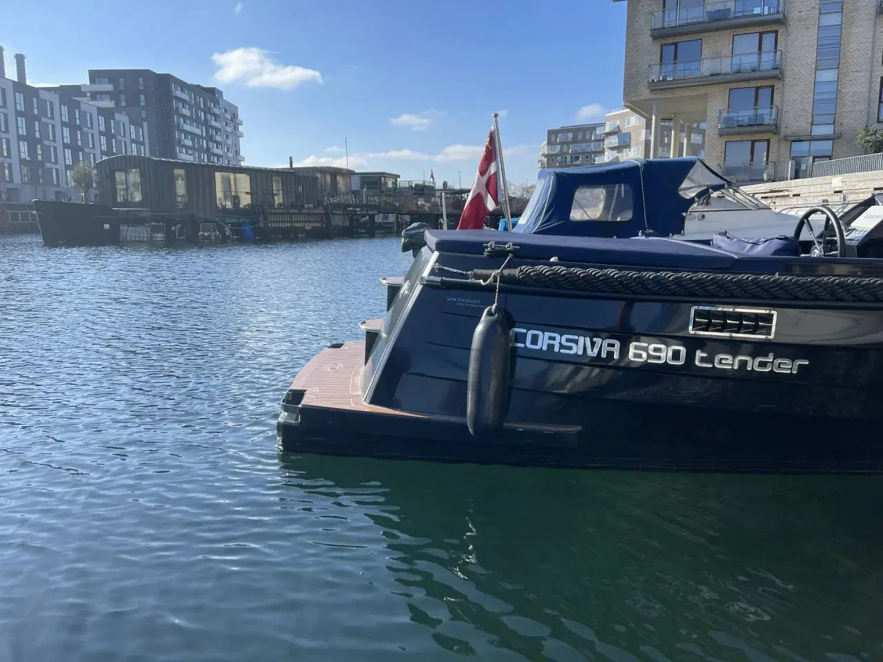 Billede 9 - Corsiva 690 Tender - 40 HK Yamaha/Udstyr