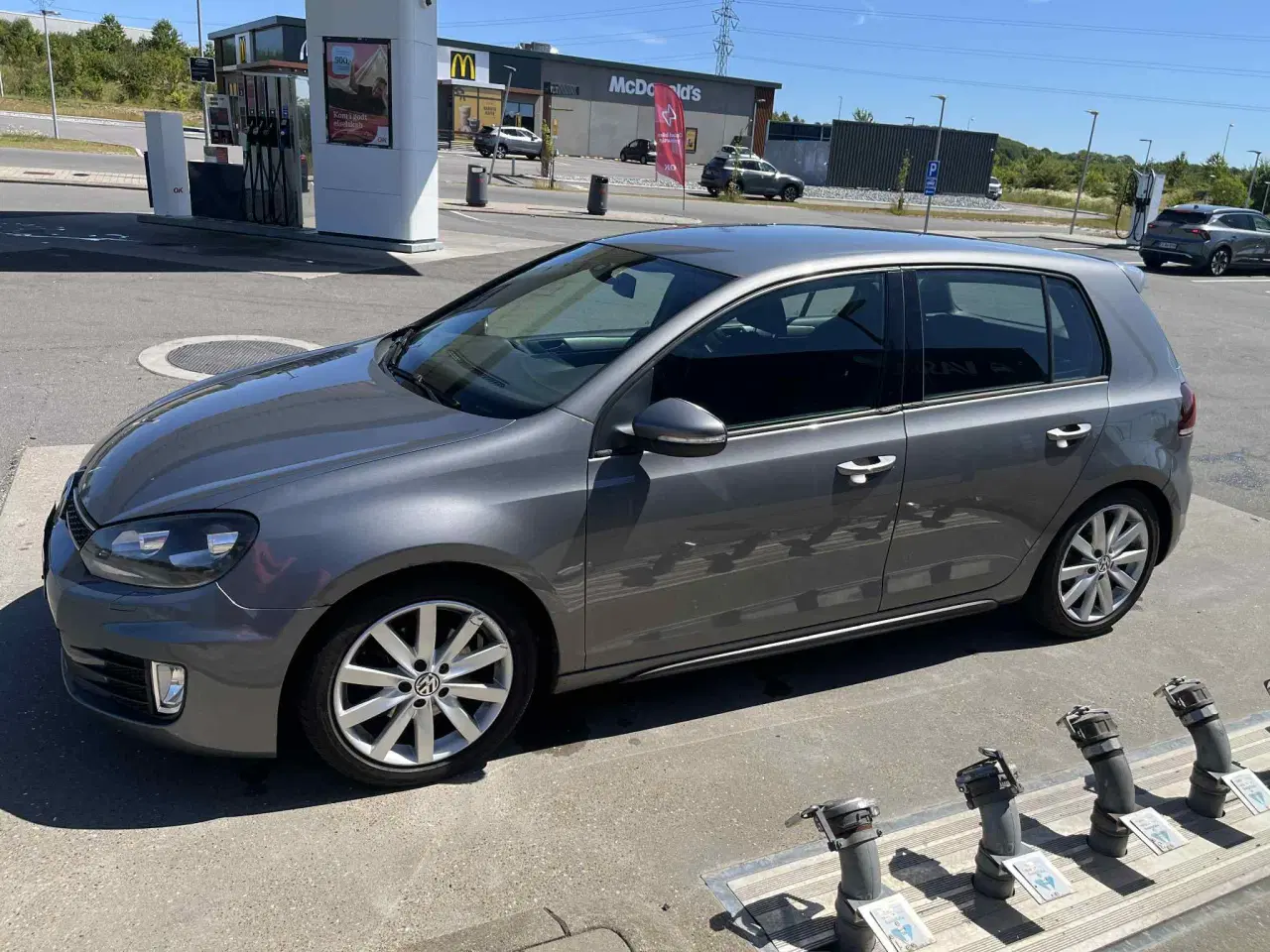 Billede 3 - Hurtig og velkørende Golf 6 sælges 