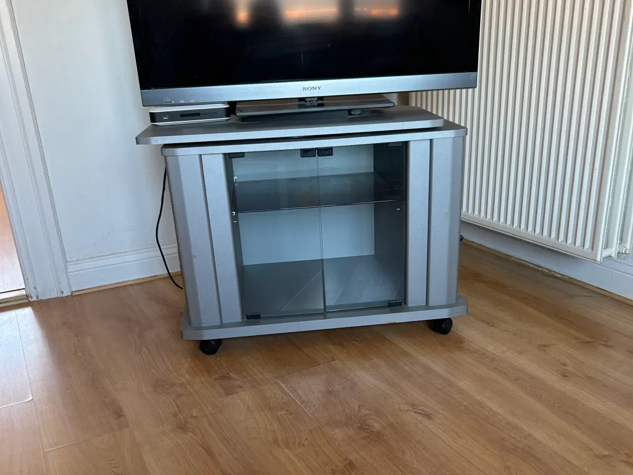 Billede 1 - TV skabe