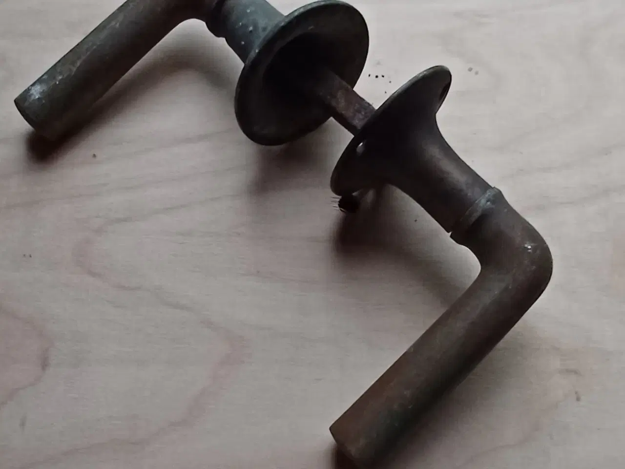 Billede 2 - Antikke dørgreb, messing