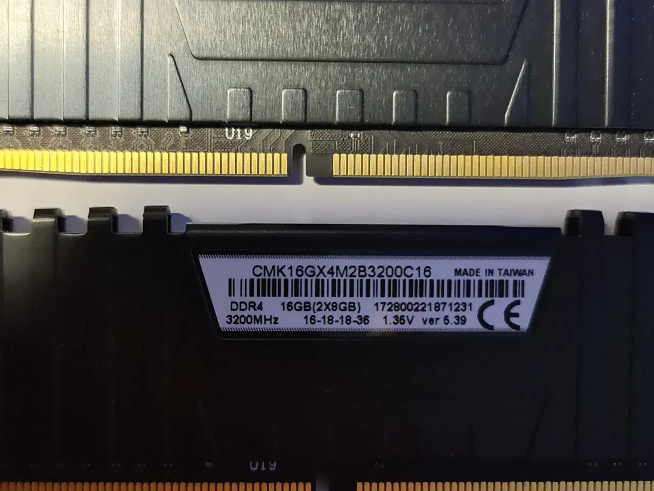 Billede 1 - Corsair Vengeance DDR4 3200 mhz 16gb moduler