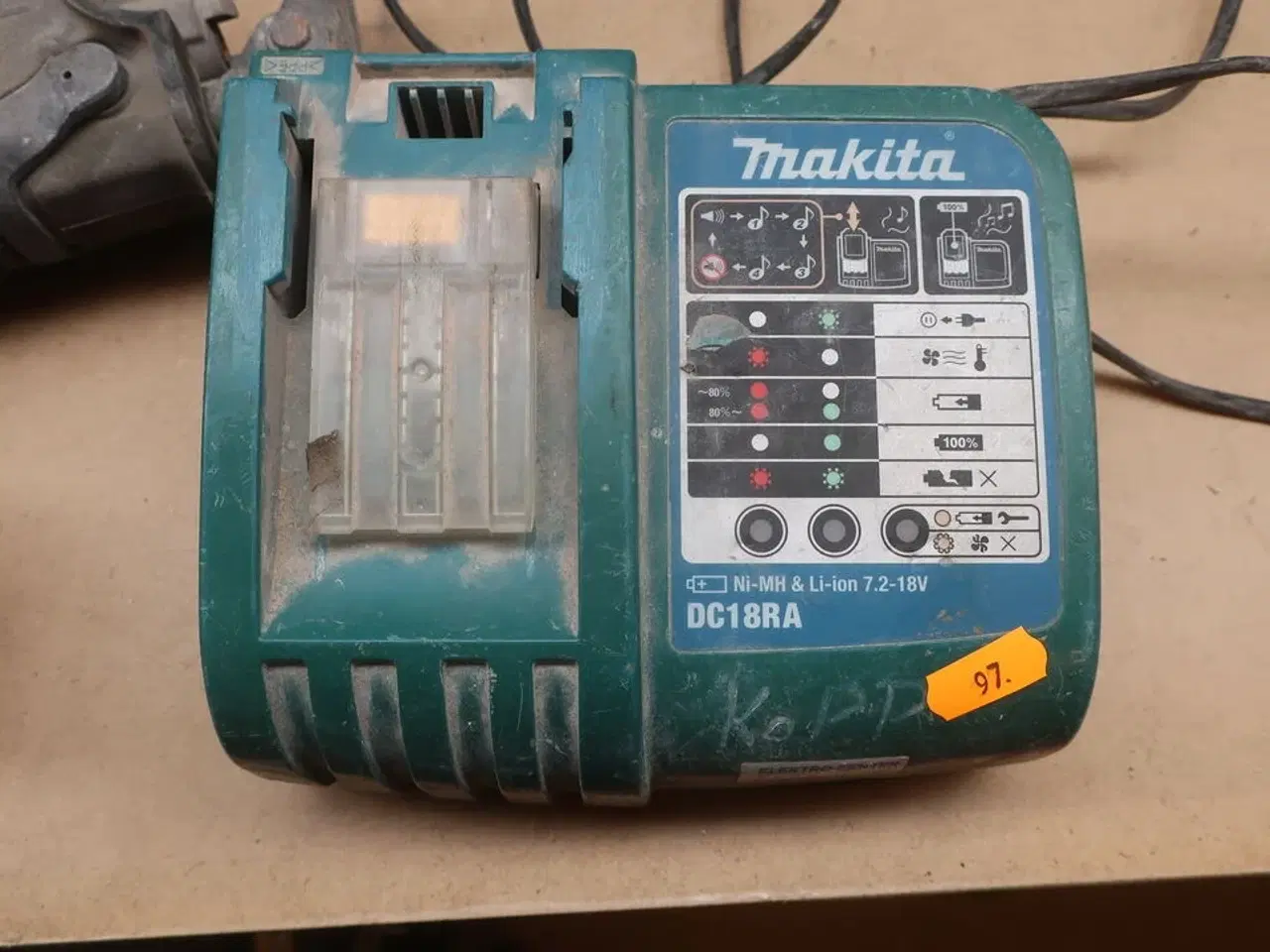 Billede 5 - Rundsav, støvsuger  mv.  MAKITA  Model: DVC 750L, DJR 187, DC18RA, DCG 180, DHS 660