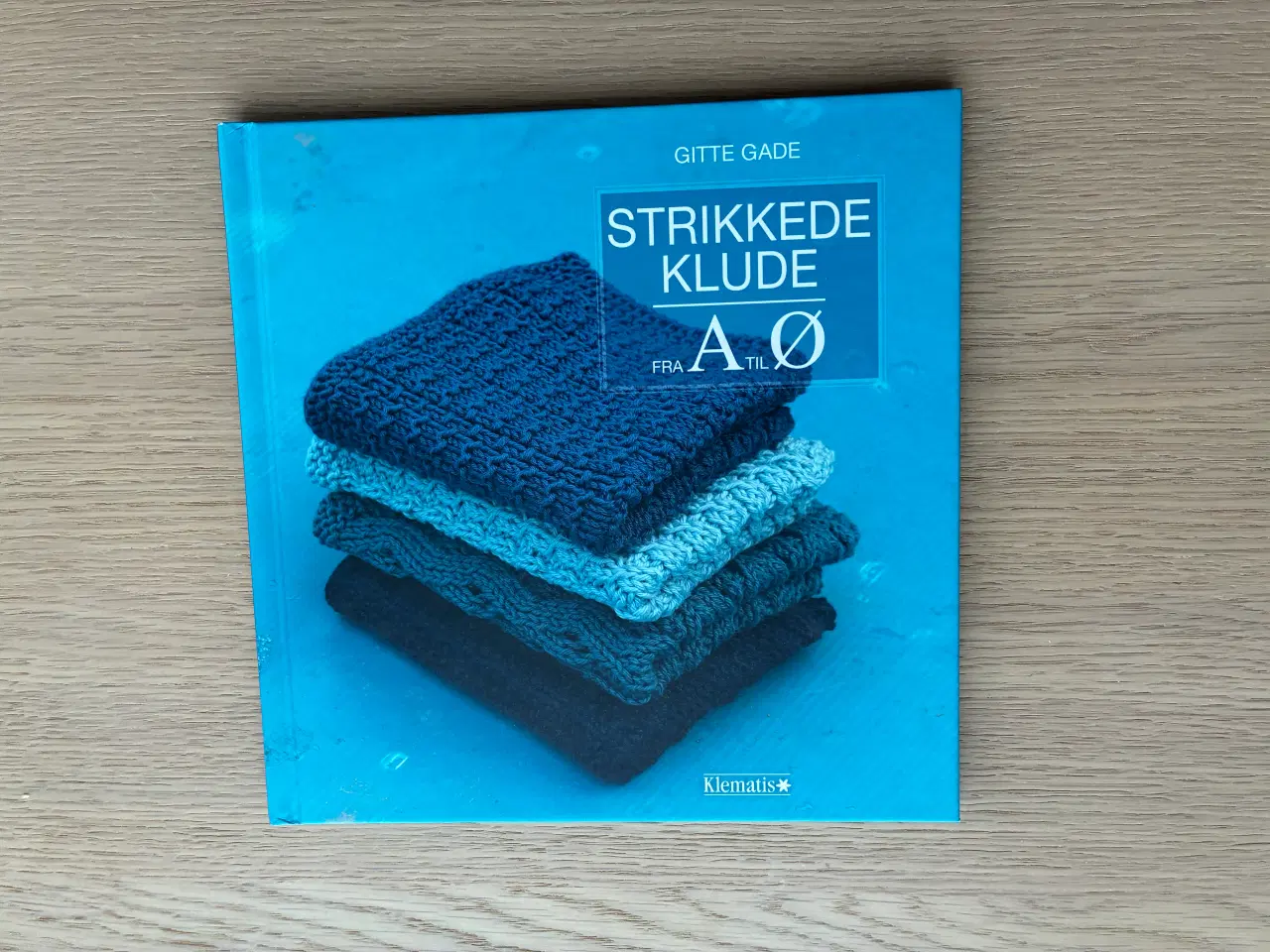 Billede 1 - STRIKKEDE KLUDE fra A til Ø