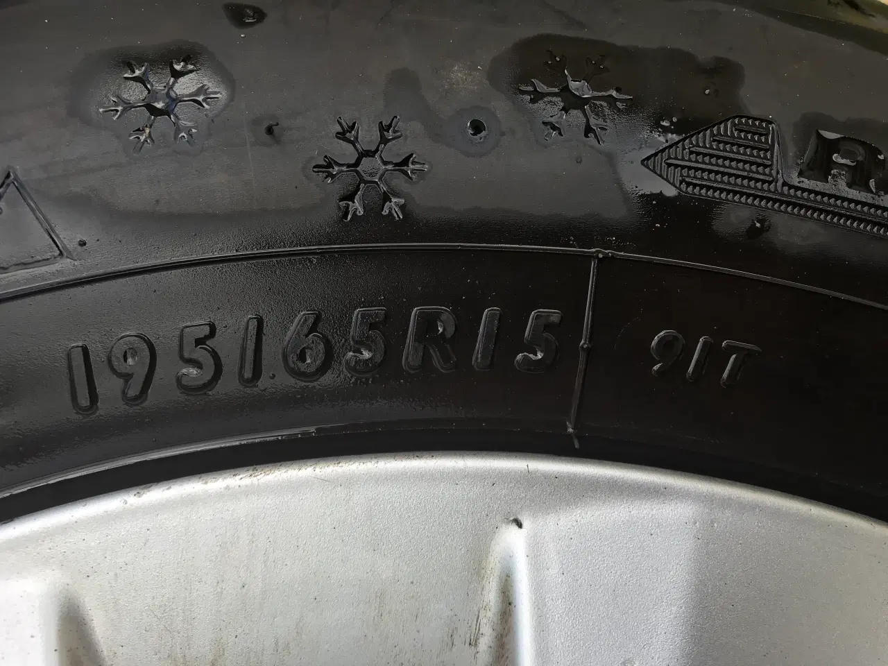 Billede 2 - Bil Vinterdæk 195/65, R15, 91T med 6mm Dækmønster