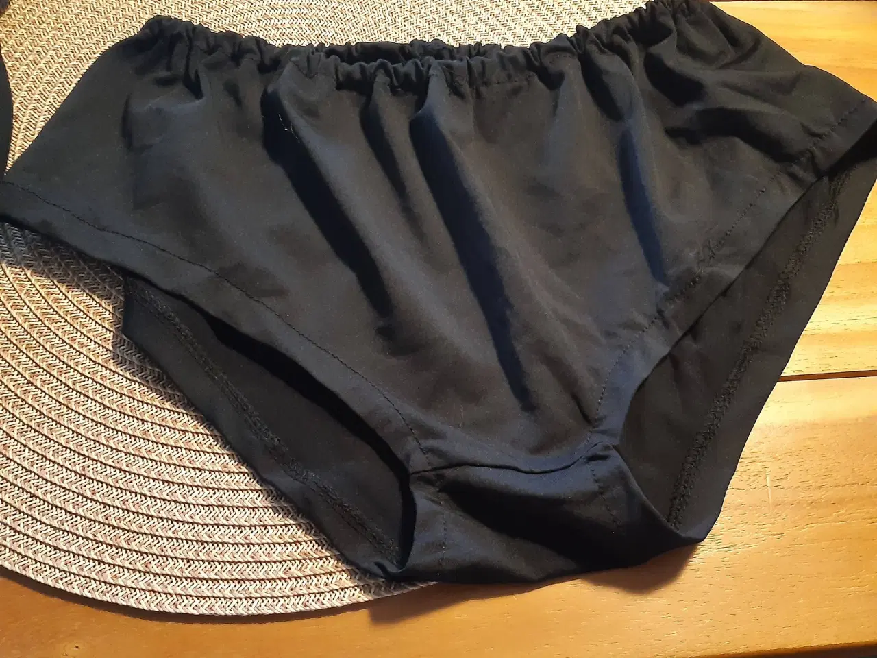 Billede 3 - Graviditetskjole til fotografering.