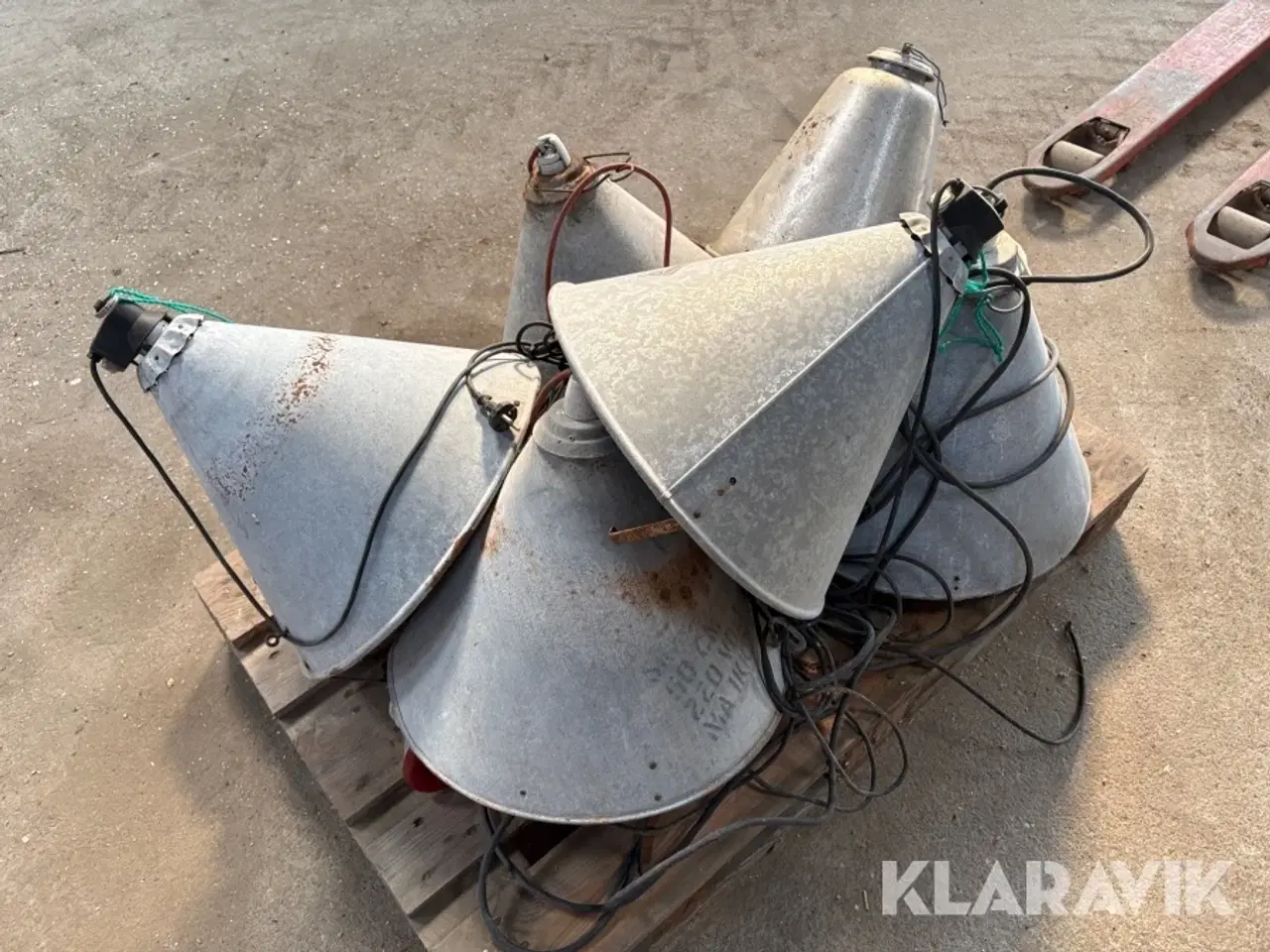 Billede 4 - Varmelamper 6 styk.