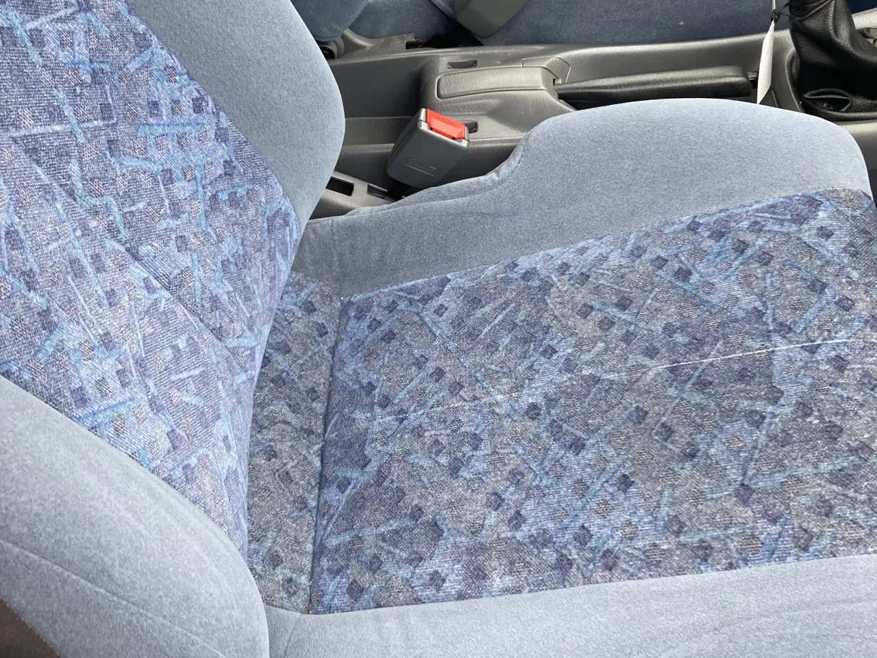 Billede 10 - Mazda 323 F nysynet