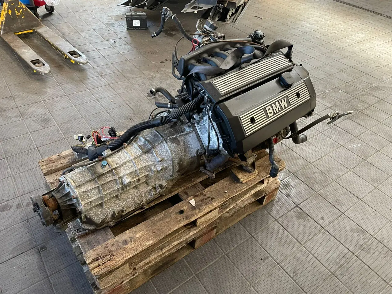 Billede 2 - BMW M52B28 Motor + Gearkasse