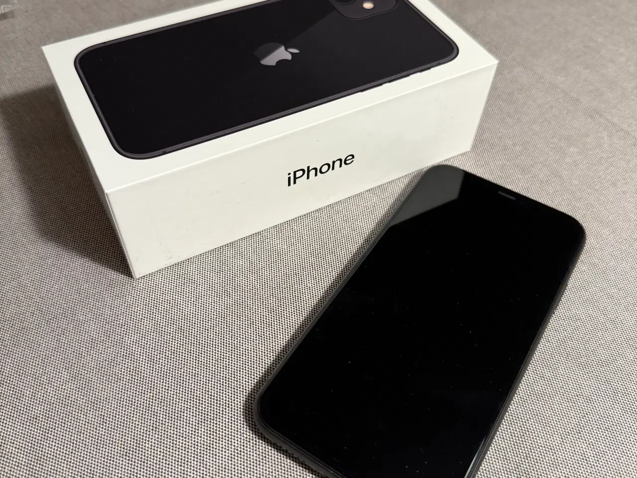 Billede 4 - iPhone 11 - Sort - 64GB